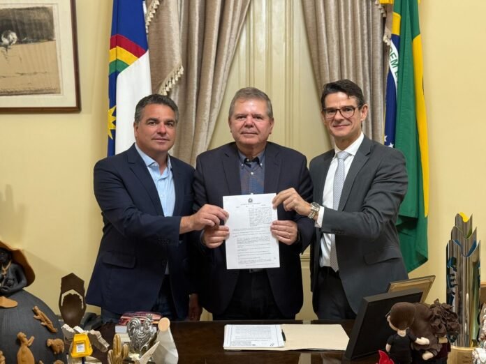 e35dbd5b-95ab-449d-a6a9-af9b79bb1955