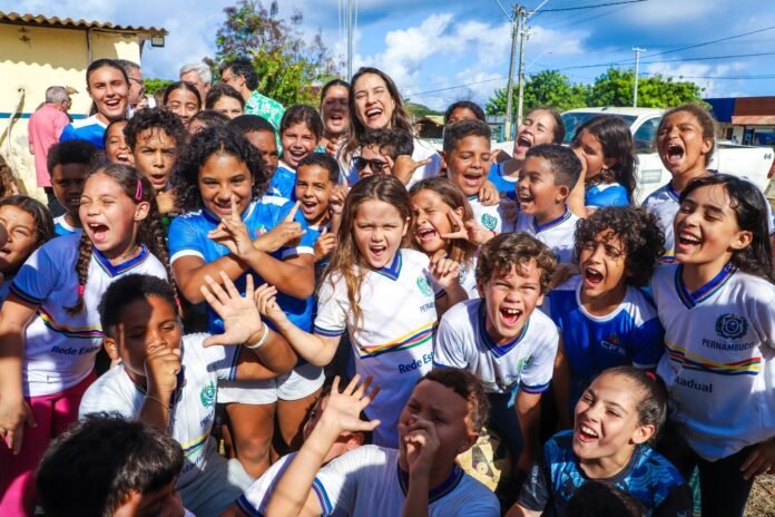 ef483342-64e7-496b-b69b-279ae75cb5a7