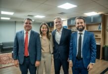 Governadora Raquel Lyra e ministro Renan Filho debatem avanços de obras viárias de Pernambuco