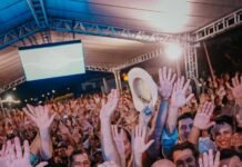 Em Frei Miguelinho, no Agreste, governadora Raquel Lyra entrega a restauração da PE-121 e autoriza mais R$ 2 bilhões em investimentos no PE na Estrada