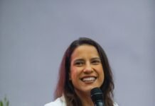 Governadora Raquel Lyra lança programa Qualifica APS com entrega de computadores aos municípios e anuncia pavimentação da PE-125, em Maraial