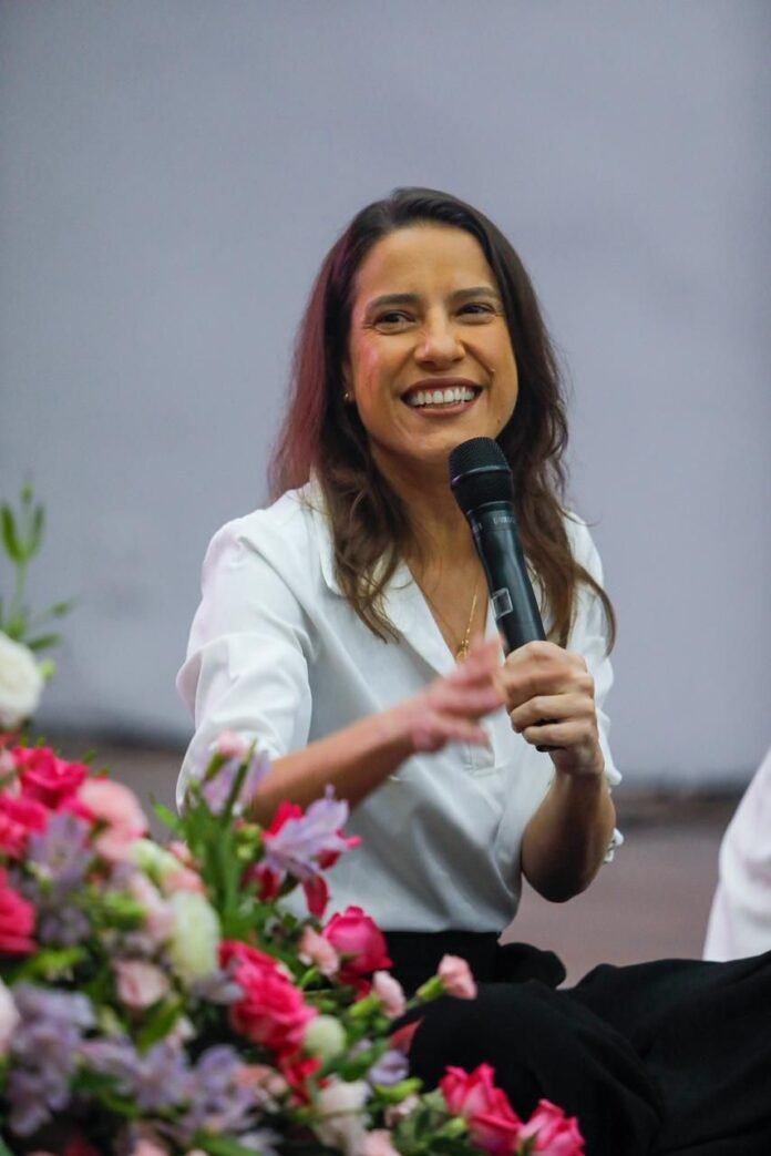 33c013bd-2b19-4aac-ba93-d3b1e96a0b68