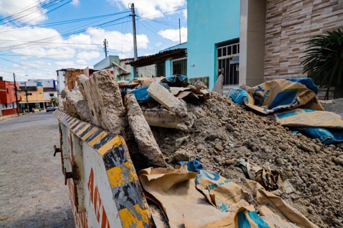 8a6ec95d-b21d-4f31-9dbd-601eaad8c3b4