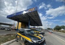 Motorista é preso pela PRF após tentativa frustrada de fuga e tentativa de agressão a uma policial em Toritama