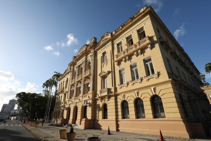 2c14bf30-09f4-4405-8523-d57ab5b09d28