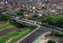 Ponte Irmã Jerônima começa a receber recapeamento asfáltico, uma das últimas etapas da requalificação