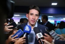 Silvio Costa Filho desmente boatos e reafirma disputa ao Senado em Pernambuco