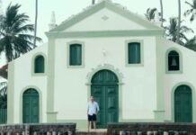 Pedro Andrade protagoniza campanha do Beach Class Manguinhos criada pela Match para a Moura Dubeux