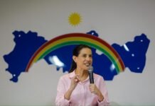 “O Governo de Pernambuco enxerga os municípios e tem mais atitude do que discurso”, afirma a governadora Raquel Lyra na posse de Pedro Freitas como presidente da Amupe