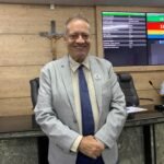 Jorge Quintino propõe internet gratuita para alunos da rede pública de Caruaru