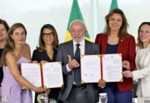 Lula sanciona leis para fortalecer combate à violência contra mulheres