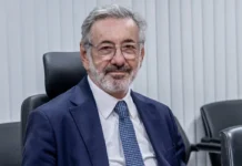 Novo ministro do Desenvolvimento apoia jornada de 40 horas