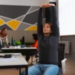 Sedentarismo e estresse ampliam riscos à saúde no ambiente de trabalho