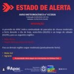 Diante das fortes chuvas, governadora Raquel Lyra cancela agenda em Panelas e monitora situação na sede da Apac