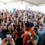 Em Petrolina, governadora Raquel Lyra entrega habitacional de 200 apartamentos em parceria com o governo federal