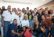 Miguel Coelho participa de almoço com Raquel Lyra e Marcelo Gouveia
