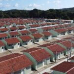 Com subsídio estadual, 133 famílias de Igarassu recebem as chaves da casa própria