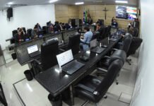 Câmara retoma sessões legislativas com debates acalorados e presença de loteiros nas galerias