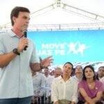 Miguel Coelho abre mão da disputa ao Senado e consolida unidade no palanque de Raquel Lyra