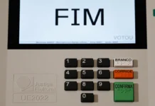 Federação PSOL-Rede oficializa apoio à candidatura de Lula à reeleição