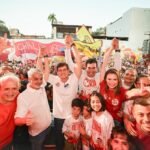 João Campos encerra 1º fim de semana de campanha após 40 horas de agendas