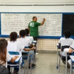 Pernambuco segue entre as três melhores notas do Brasil no Ideb do ensino médio e registra avanço no ensino fundamental