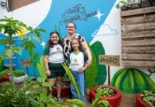 Escola municipal na zona rural de Caruaru cria horta e espaço para preservar a memória quilombola