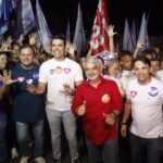 Multidão toma o Vassoural em caminhada de Anderson Luiz ao lado de Rodrigo Pinheiro e Humberto Costa