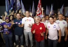 Multidão toma o Vassoural em caminhada de Anderson Luiz ao lado de Rodrigo Pinheiro e Humberto Costa