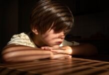 Mudanças de comportamento podem indicar depressão em crianças e adolescentes
