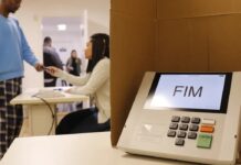 Eleições acabam, mas desgaste emocional pode continuar: psicóloga alerta para efeitos dos conflitos políticos na saúde mental