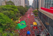 Campanha de Lula aciona TSE após post falso sobre comício na Paulista