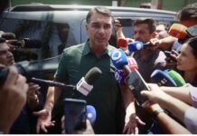 Flávio fez transações financeiras incompatíveis com a renda, movimentou R$ 1,3 milhão em três meses e usou repasse de escritório de advocacia para quitar mansão, diz Coaf
