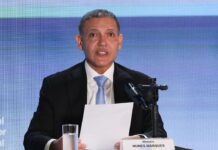 Presidente do TSE diz que eleições ocorreram dentro da normalidade