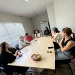 Equipe de cuidados paliativos promove roda de conversa sobre saúde emocional dos profissionais em Caruaru e Recife